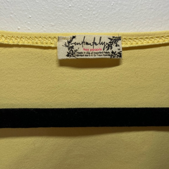 Free People Square Eyes Pale Yellow Bodysuit. Size Small - Picture 7 of 7